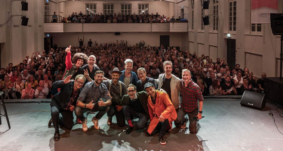 2019_Swiss_Comedy_Night-Gruppenfoto.jpg