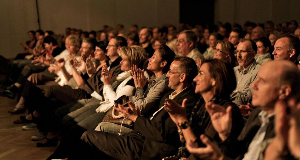 2010 Publikum.jpg
